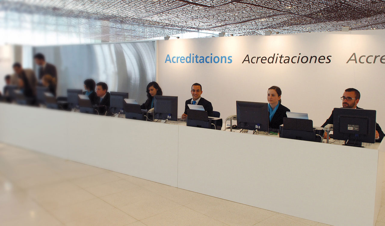 Header aporta soluciones globales